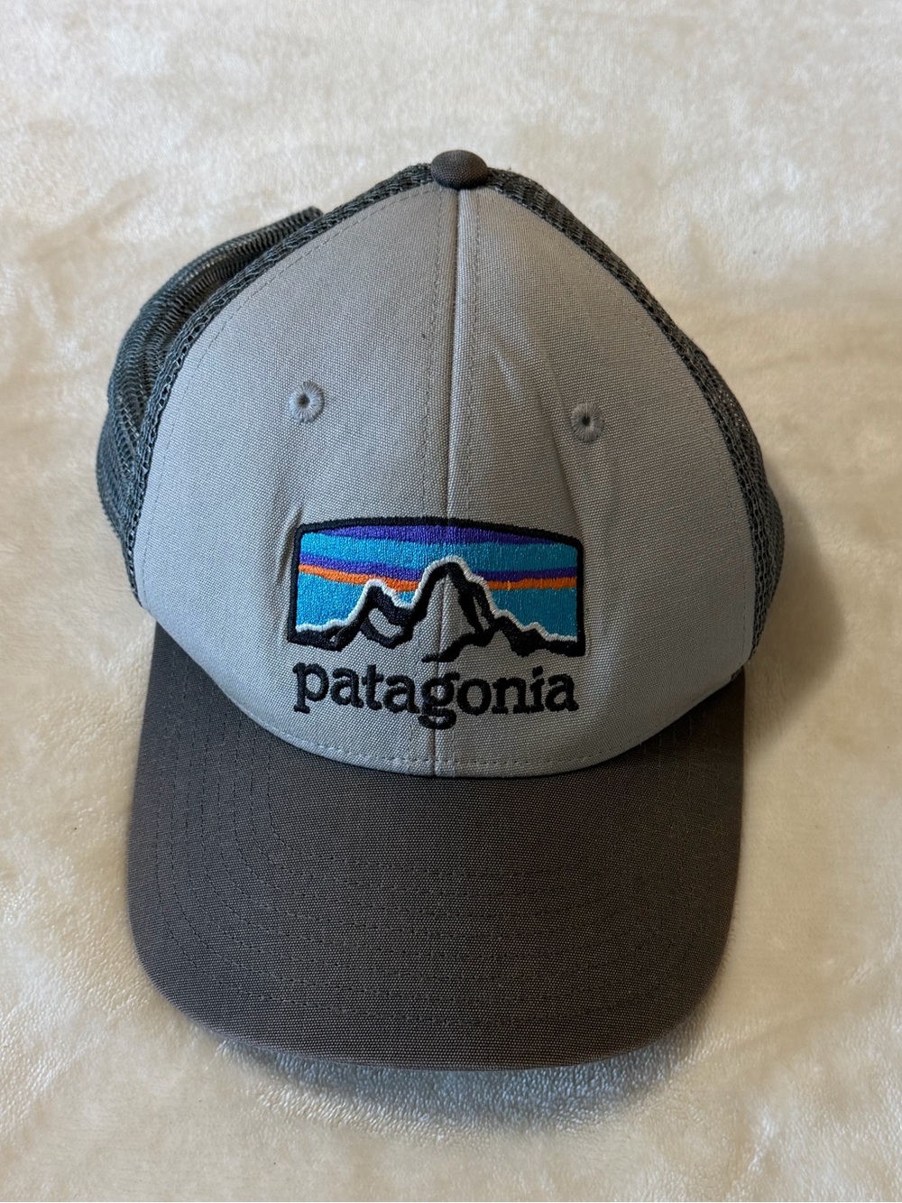Patagonia Unisex Gray Mountain Logo Mesh Trucker Hat Adjustable Snapback